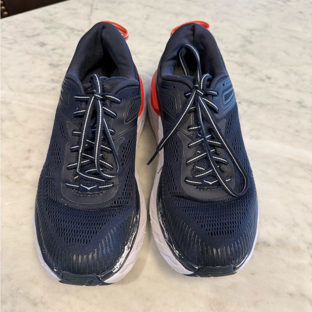 HOKA Women’s Bondi 7 Athletic Shoes